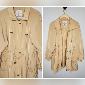 Larry Levine Sport Camel Drawstring Classic Parka Raincoat Jacket Medium Womens